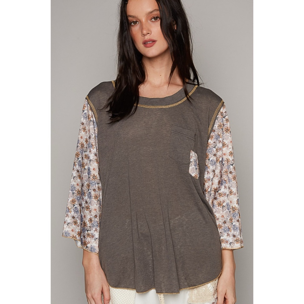 POL Charcoal Slub Knit Scoop Neck Top with Floral Sleeves - Picture 4 of 6